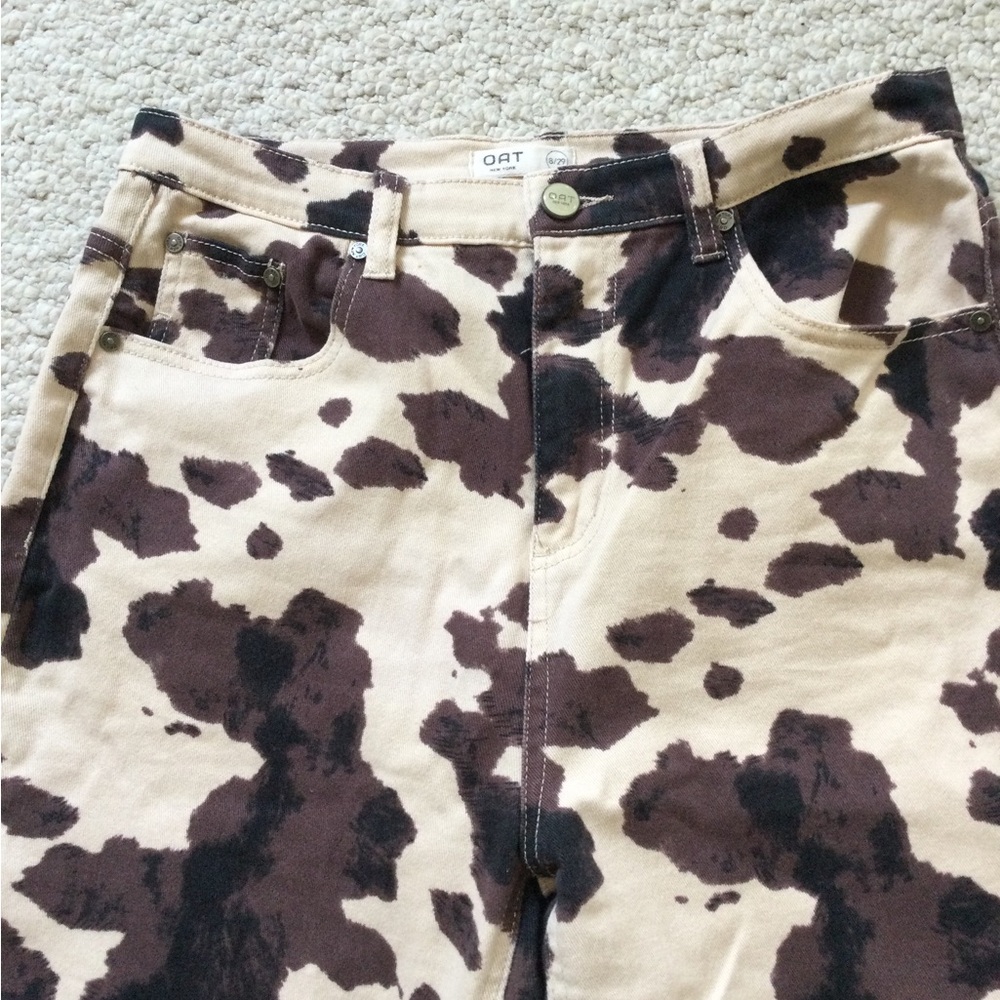 Women’s cow print jeans - Picture 4 of 9